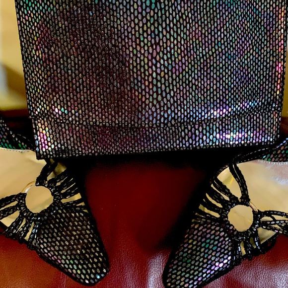 Amanda Uprichard Shoes - Amanda Size 9M Shoes with matching hand bag set.